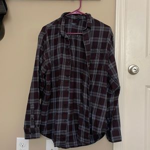 Men’s medium classic flannel